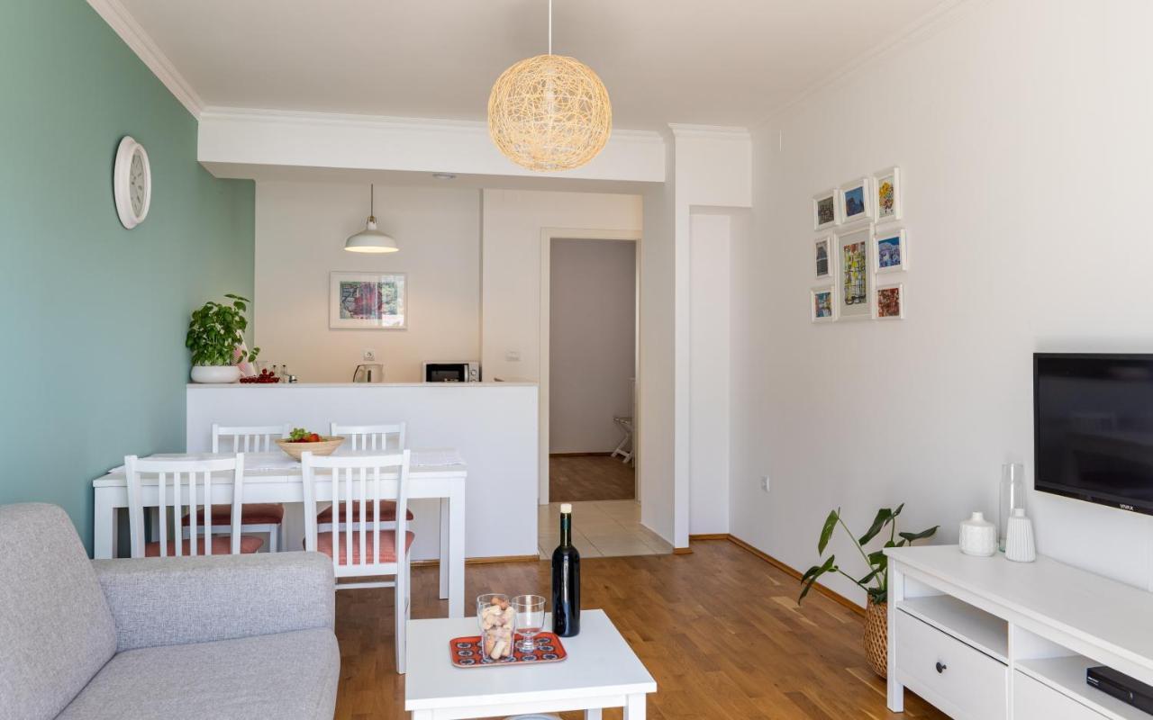 Apartments Silvija Mokošica Eksteriør billede